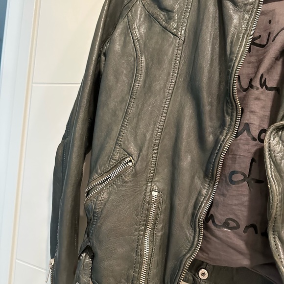 Moto Jacket- Lamb Skin Leather - Picture 8 of 16
